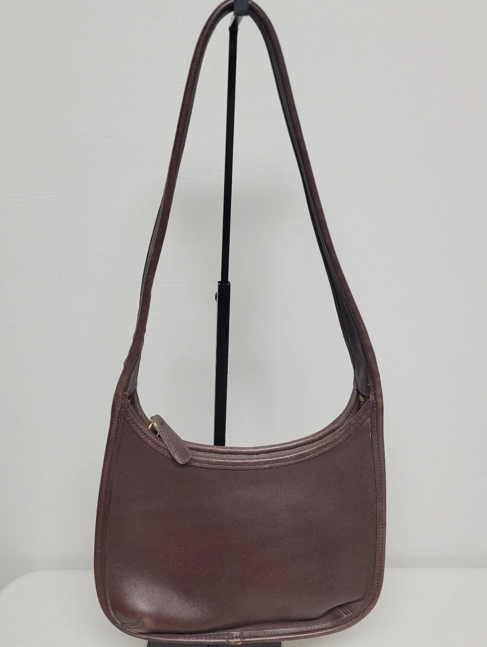 Coach Vintage  Ergo Leather  #9020 In Mahogamy Brown.